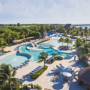 ***** Resort Bluebay Grand Esmeralda Mexico
